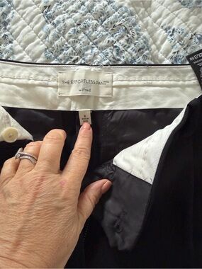 Aritza Wilfred The Effortless Pant in Black